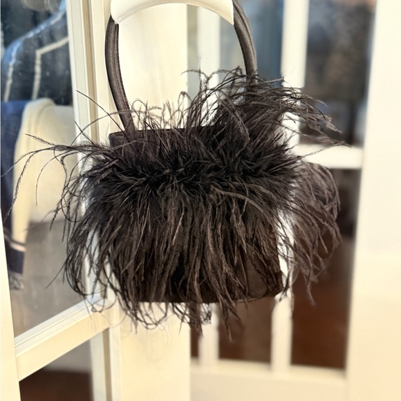 Handbags - Elegant Black Feathered Women's Bag